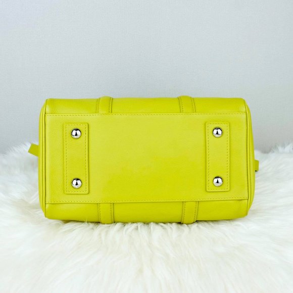 Louis Vuitton Sofia Coppola (SC) Bag in Rare Pistache - Picture 14 of 16